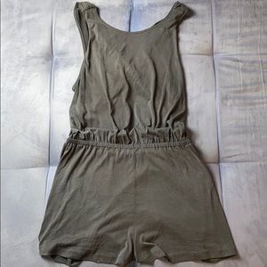 Comfy backless romper